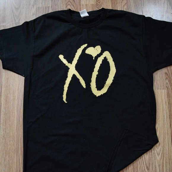 The Weeknd Old Gold Logo Heart T Shirt Black T Shirt - Picture 1 of 4